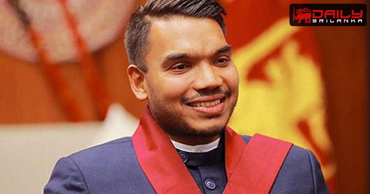 ශ්‍රී ලංකා පොදුජන පෙරමුණේ ජනපති අපේක්ෂකයා නාමල් ලෙස නම් කරයි.