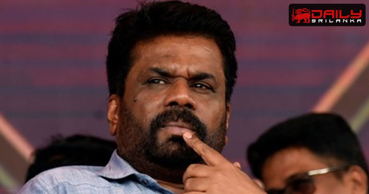 ජනාධිපතිවරණය වෙනුවෙන් අනුර කුමාර, අපේක්ෂක නාමයෝජනා පත්‍රයට අත්සන් තබයි.