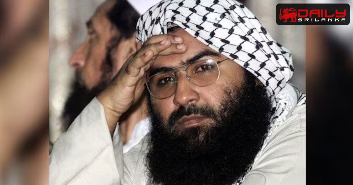 ඉන්දීය ප්‍රහාර හමුවේ Jaish-e-Mohammed සංවිධානයේ නායක මසූඩ් අස්හාර්ගේ පවුලම මිය යයි