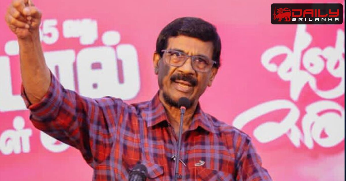 අද විපක්ෂය හැසිරෙන්නේ ඔටුන්න කුණු කාණුවක් දිගේ ඇවිත් හරි ඔලුවට වැටෙයි කියා බව ටිල්වින් කියයි